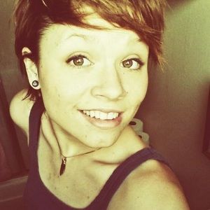 Meet your Posher, Amy